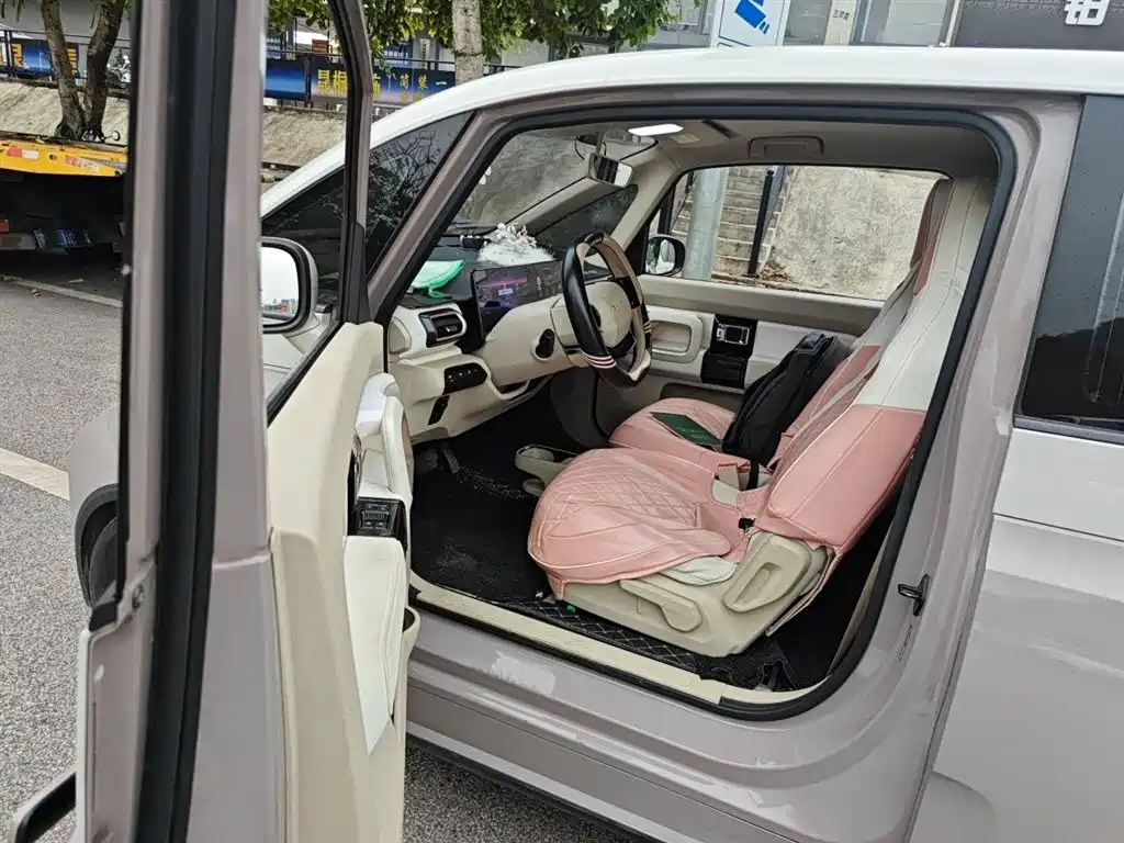 Baojun KiWi EV 2023 — фото 14