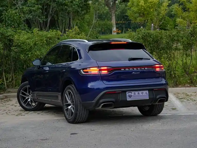 Porsche Macan 2022