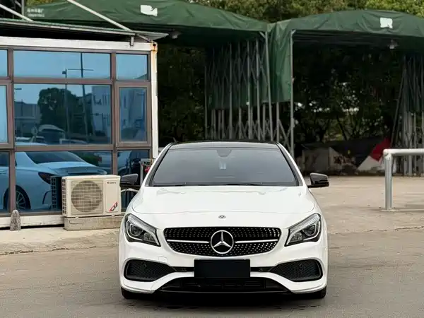 Mercedes-Benz CLA 2018