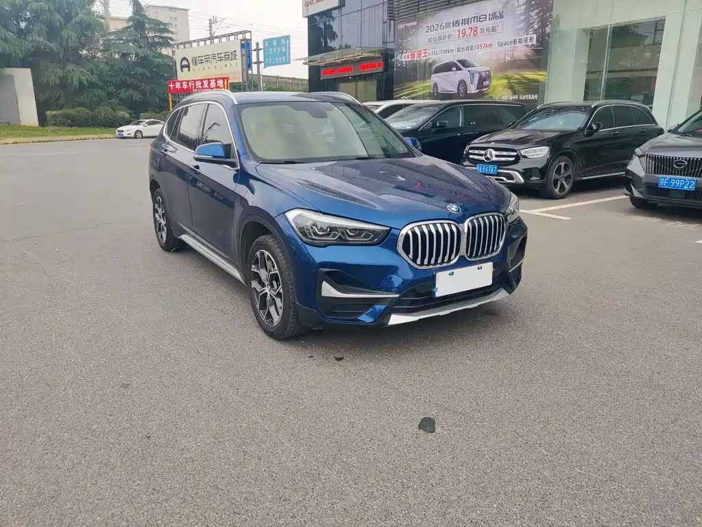 BMW X1 2020 — фото 3