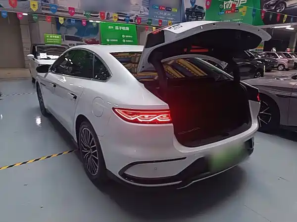 BYD Han 2022