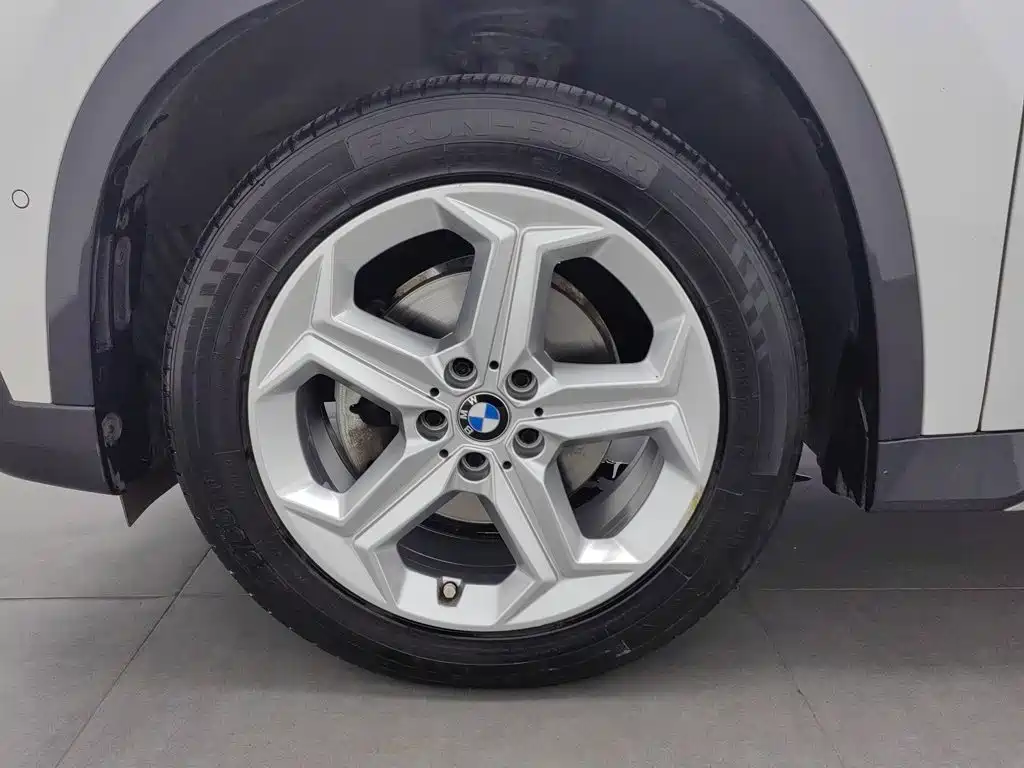 BMW X1 2024 — фото 17
