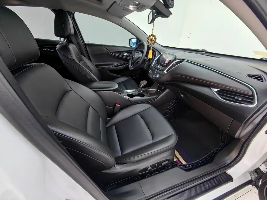 Chevrolet Malibu XL 2021 — фото 12