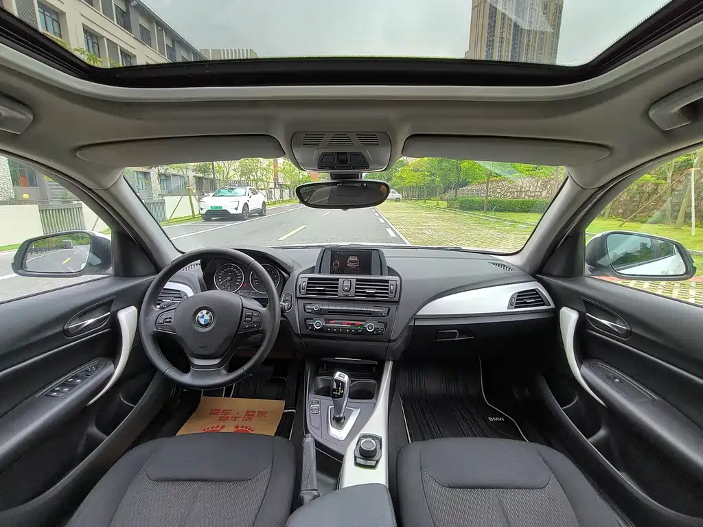 BMW 1 Series 2014 — фото 10