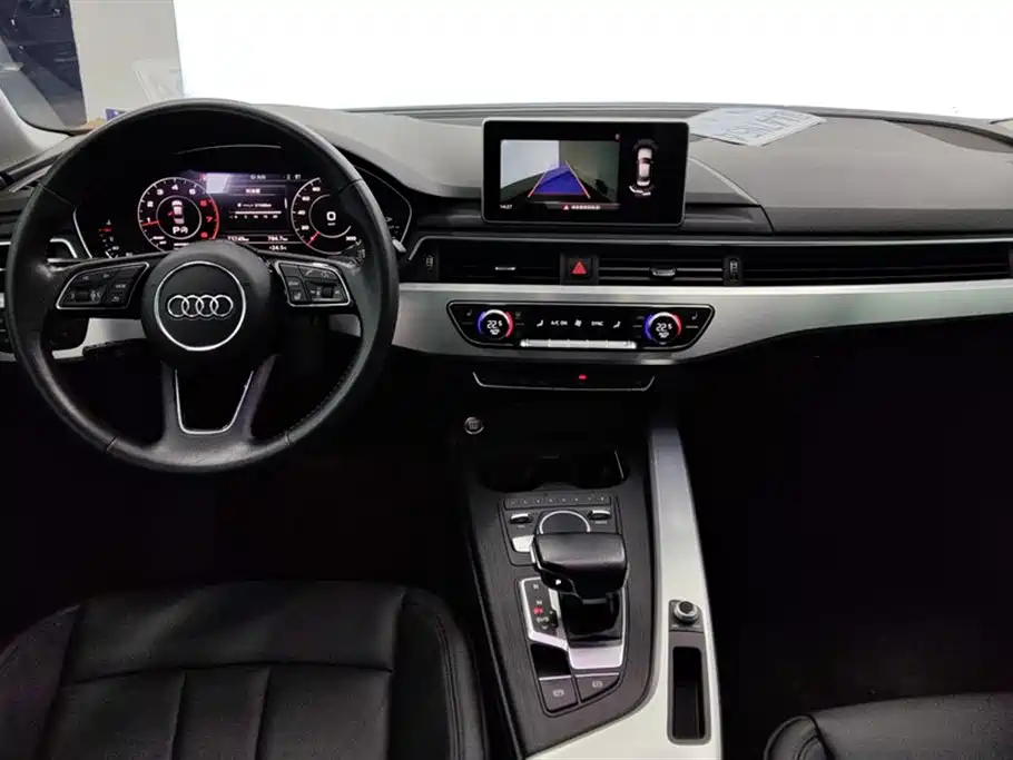 Audi A4L 2018 — фото 12