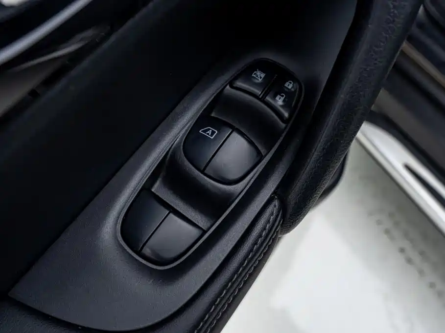 Nissan X-Trail 2020 — фото 24