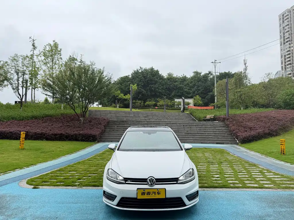 Volkswagen Golf 2016