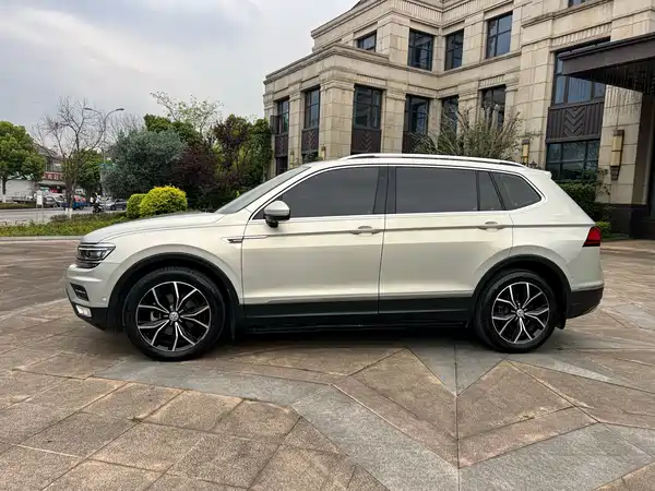 Volkswagen Tiguan L 2018