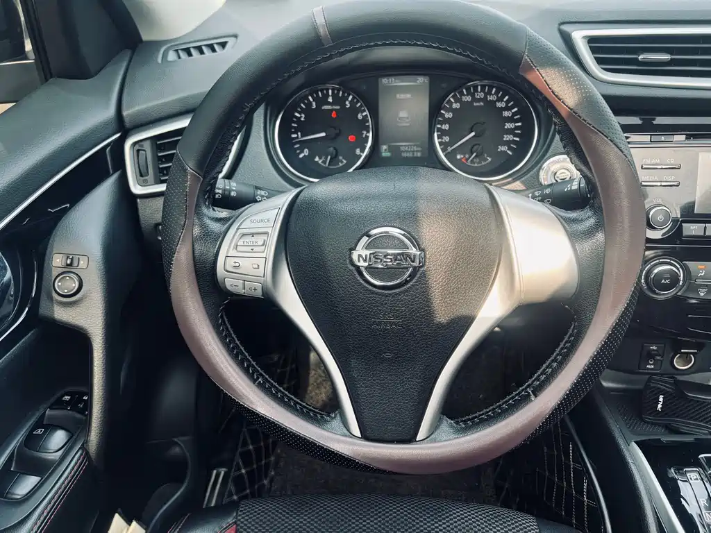 Nissan Qashqai 2016