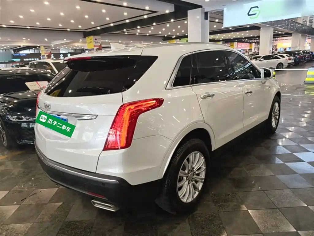 Cadillac XT5 2019 — фото 7