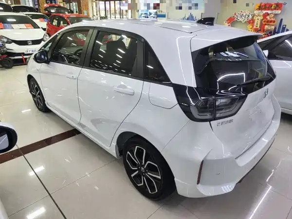 Honda LIFE 2023