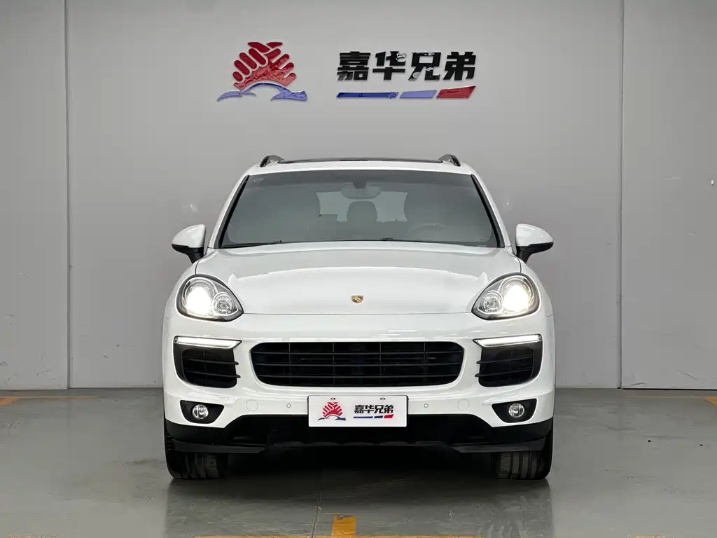 Porsche Cayenne 2015 — фото 4
