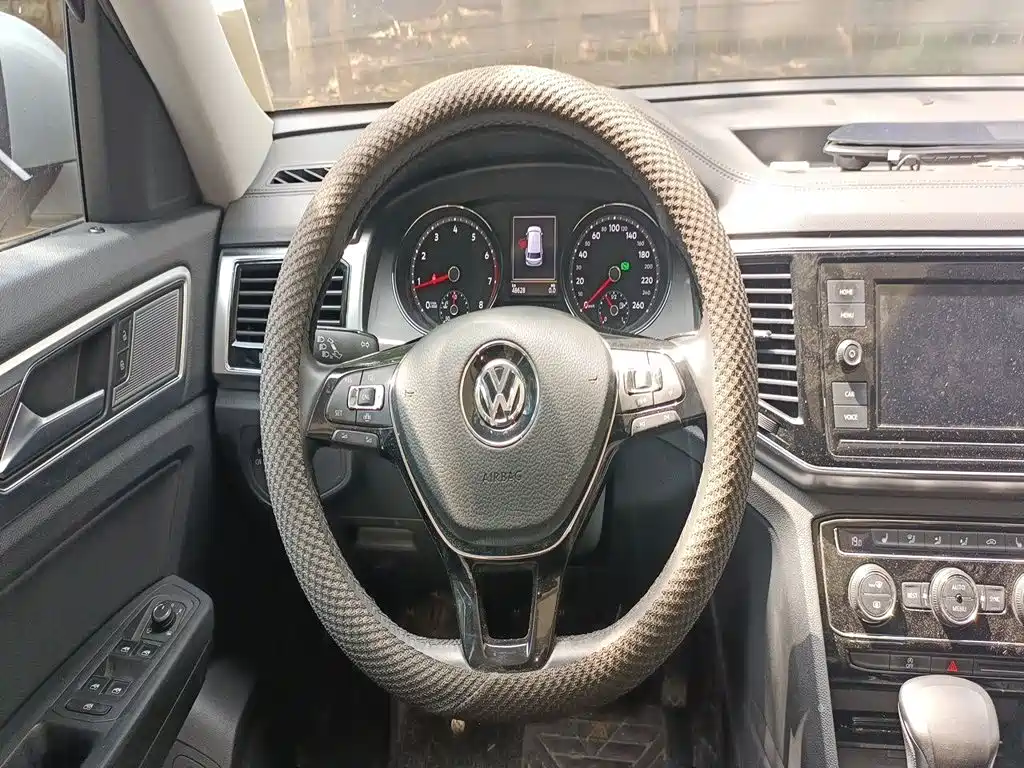 Volkswagen Teramont 2018 — фото 11