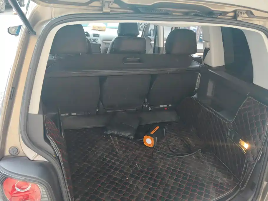 Volkswagen Touran 2015