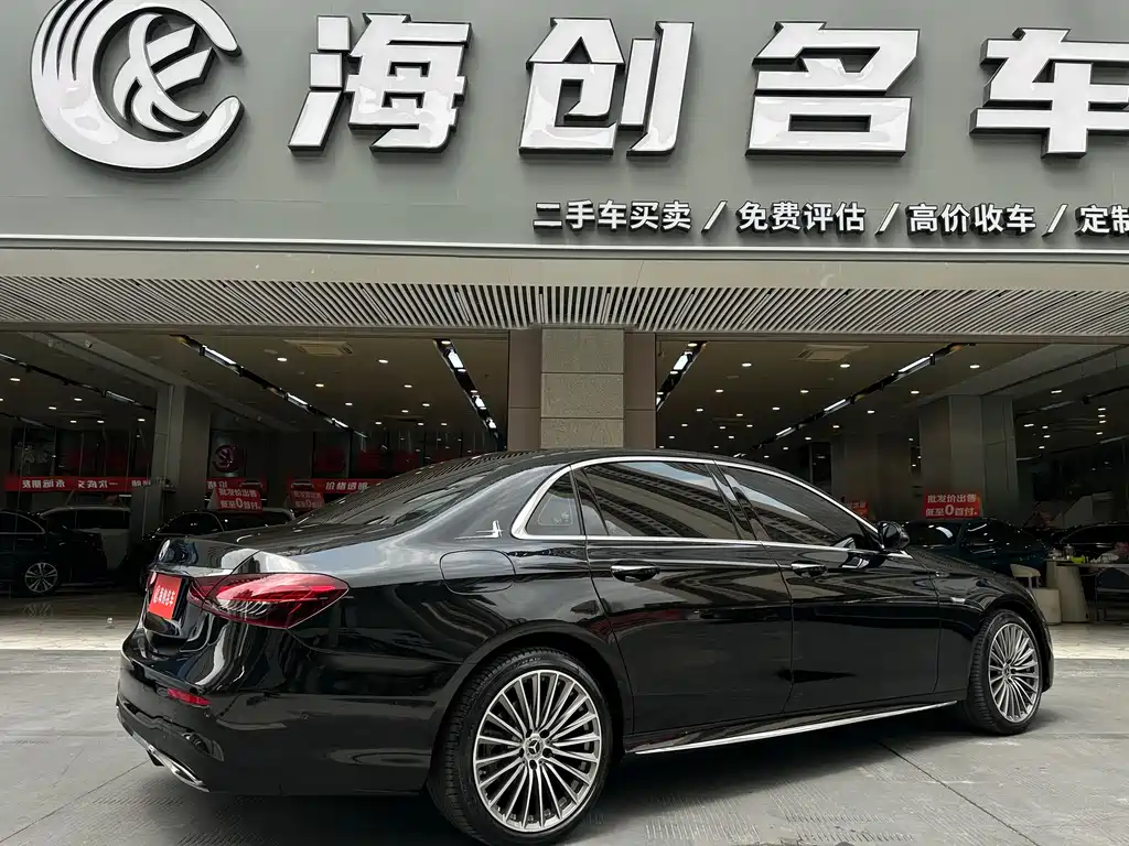 Mercedes-Benz E-Class 2023 — фото 2