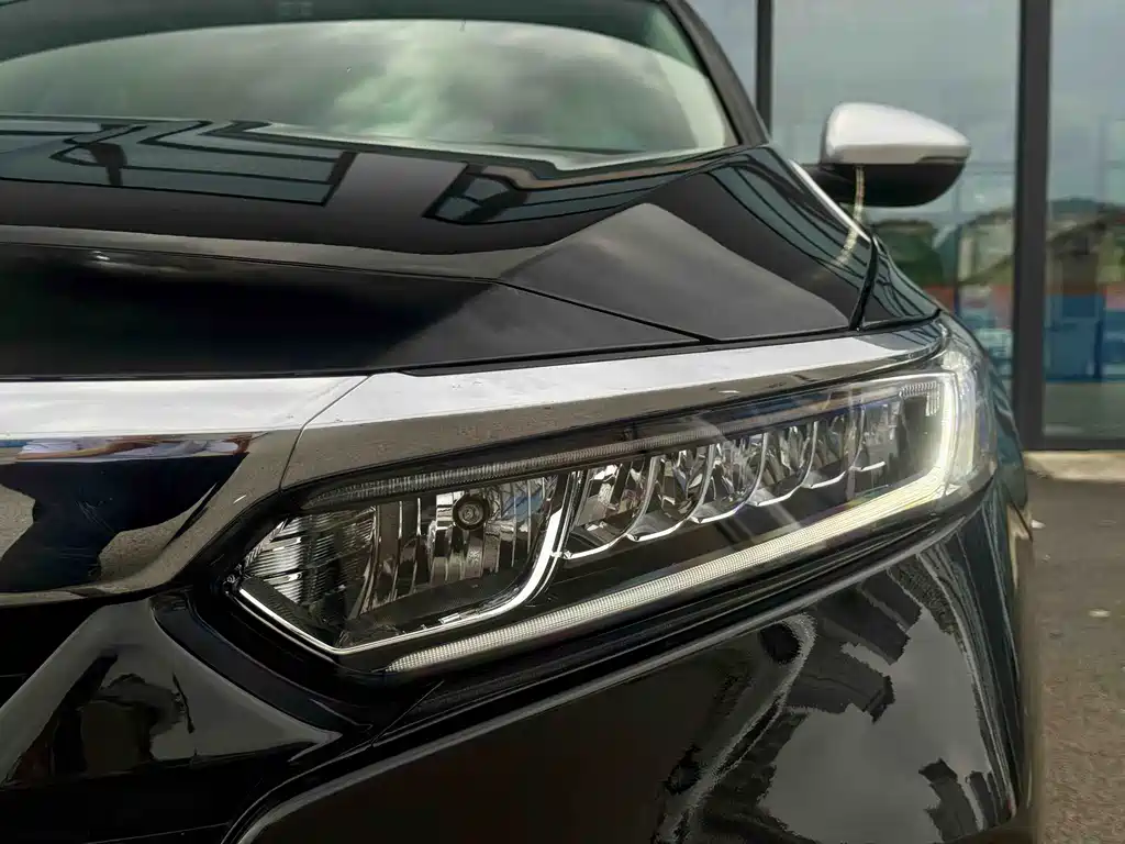 Honda Accord 2021 — фото 15