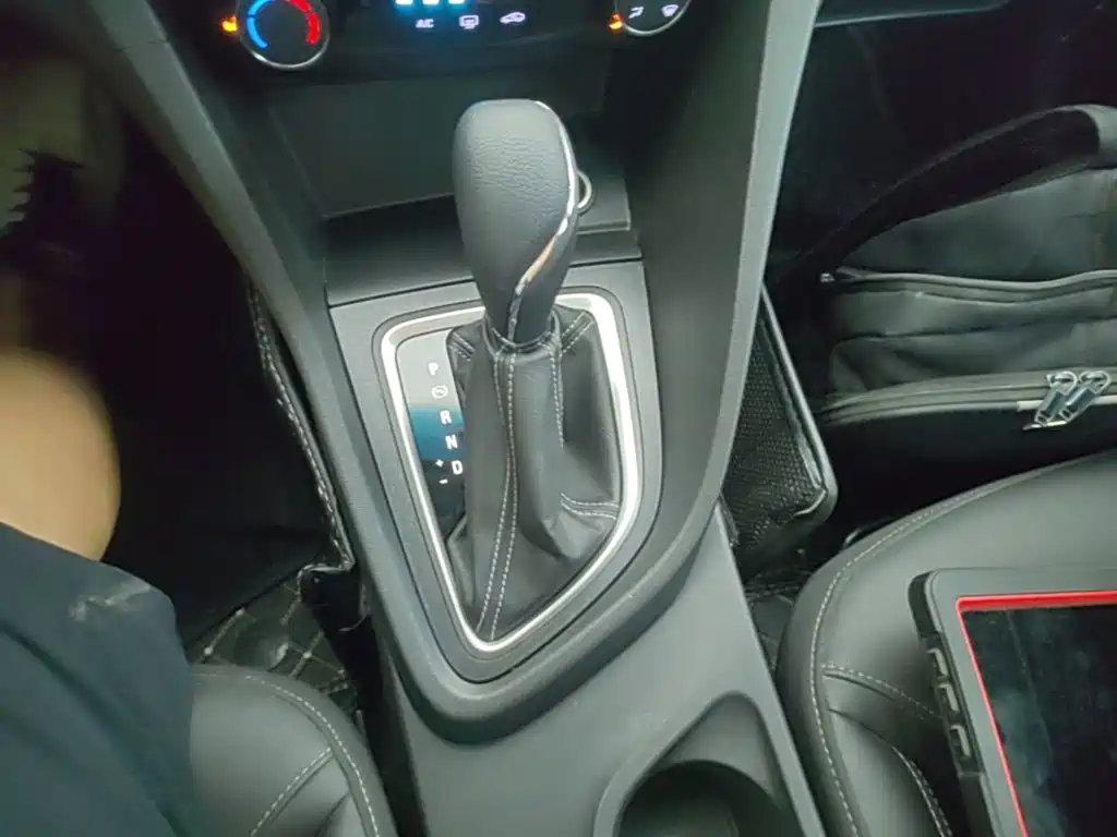 Buick Excelle GT 2022 — фото 14