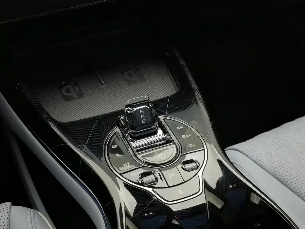 BYD Seal 2022 — фото 13