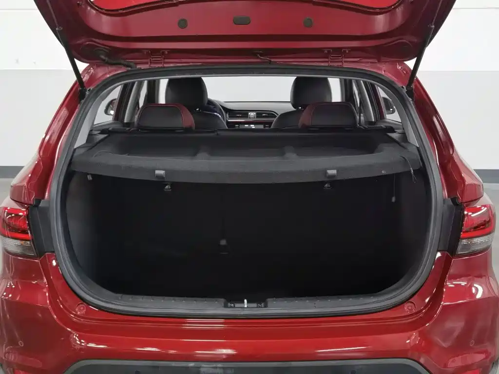 Kia KX CROSS 2018 — фото 16