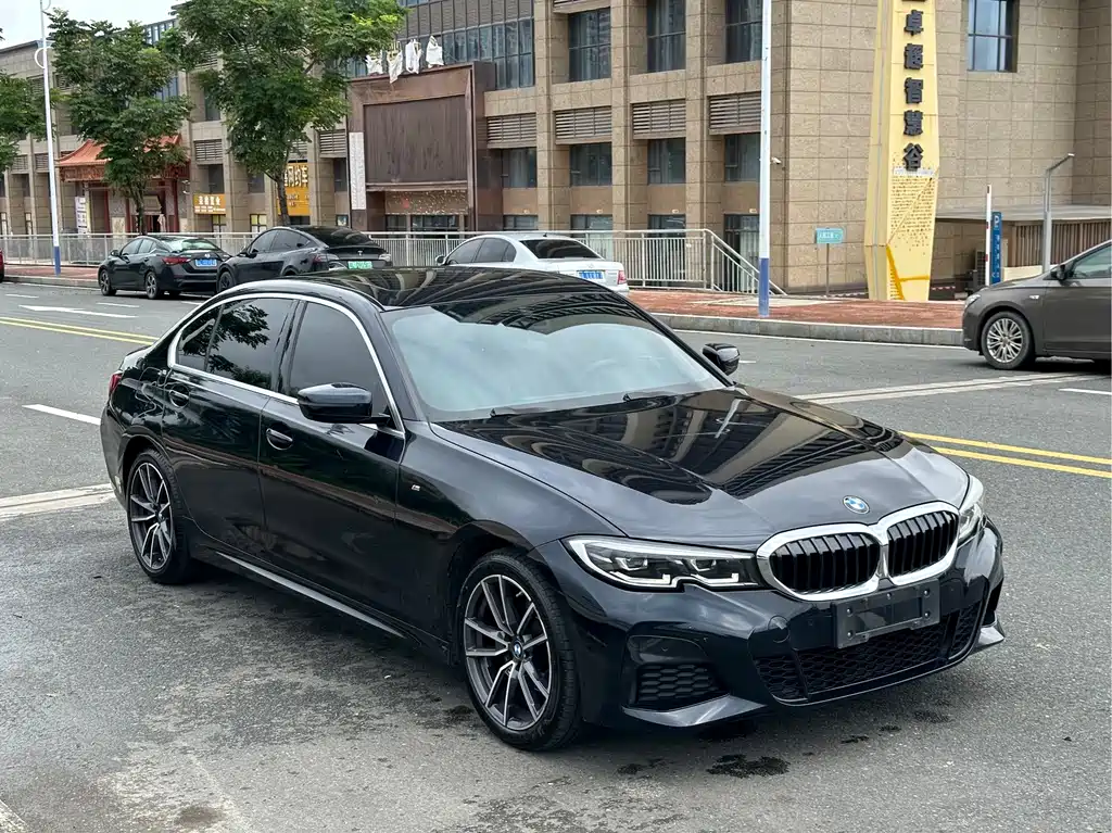 BMW 3 Series 2022
