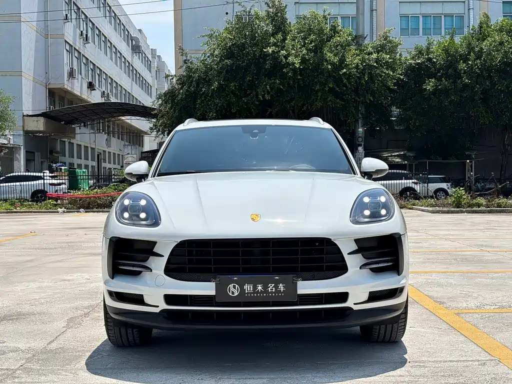 Porsche Macan 2021 — фото 2