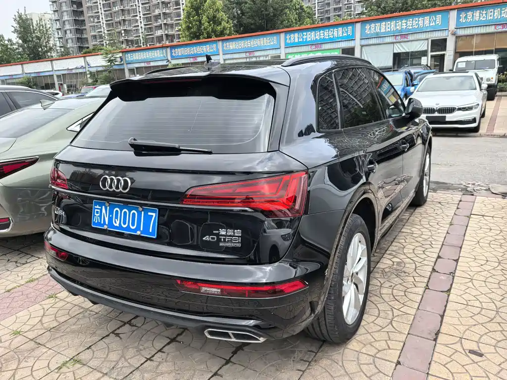 Audi Q5L 2022 — фото 3