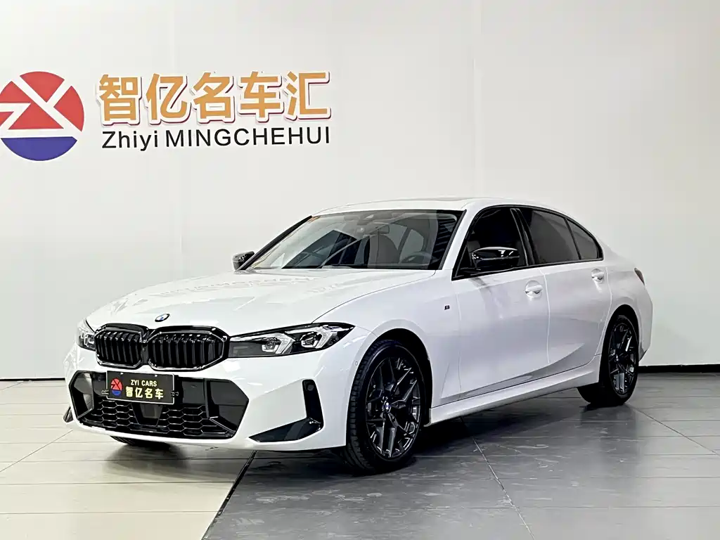 BMW 3 Series 2025 — фото 1