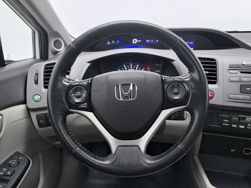 Honda Civic 2012 — фото 11