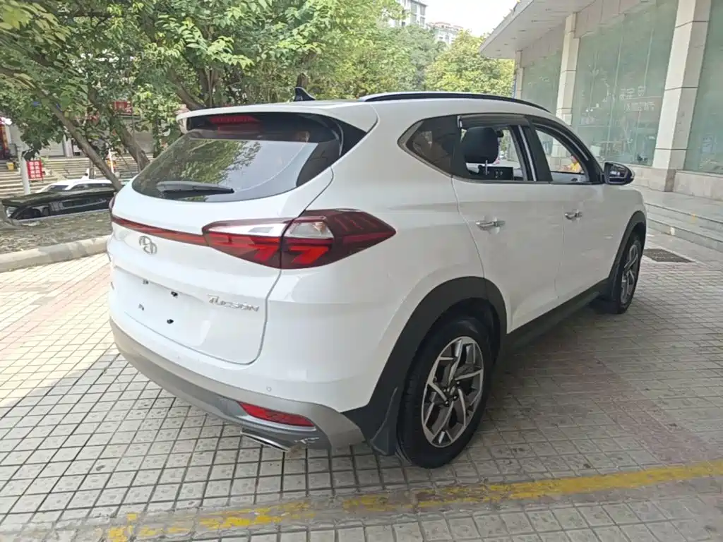 Hyundai Tucson 2020 — фото 7