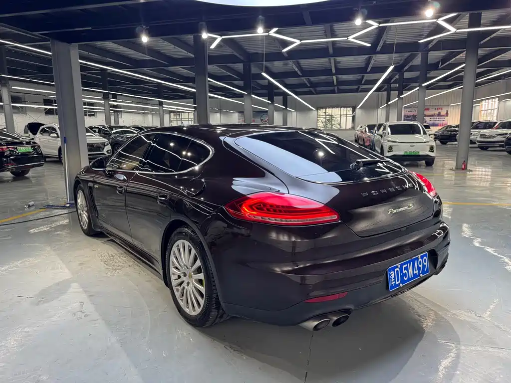 Porsche Panamera New Energy 2017 — фото 21