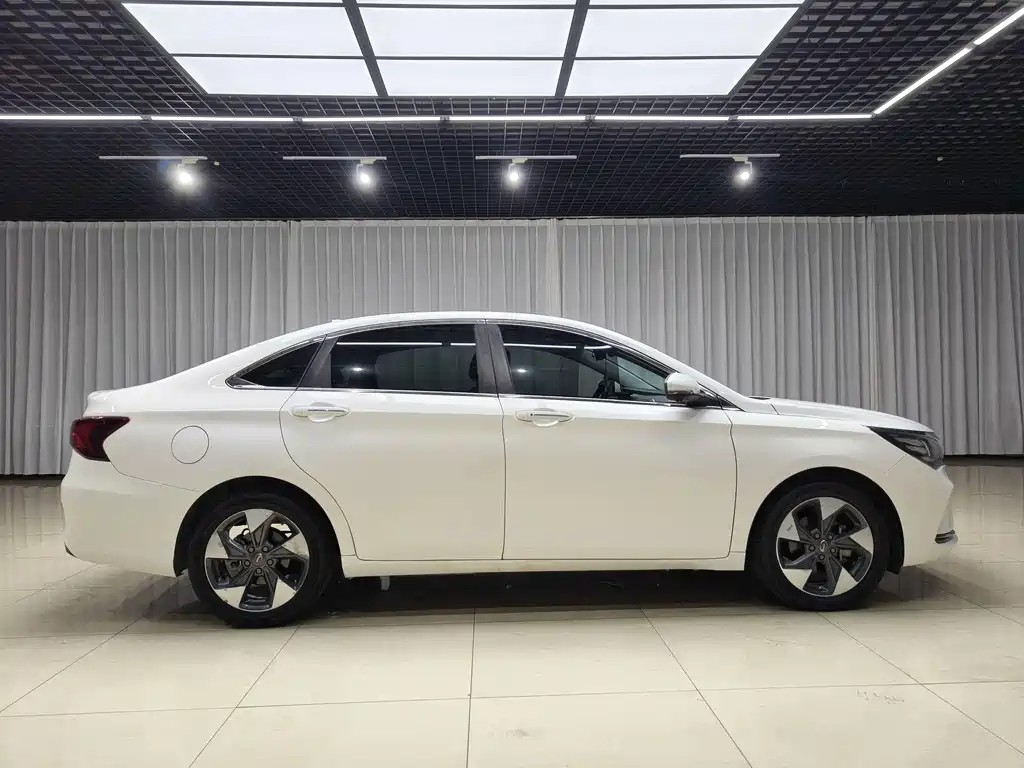 GAC Motor Trumpchi GA4 2018