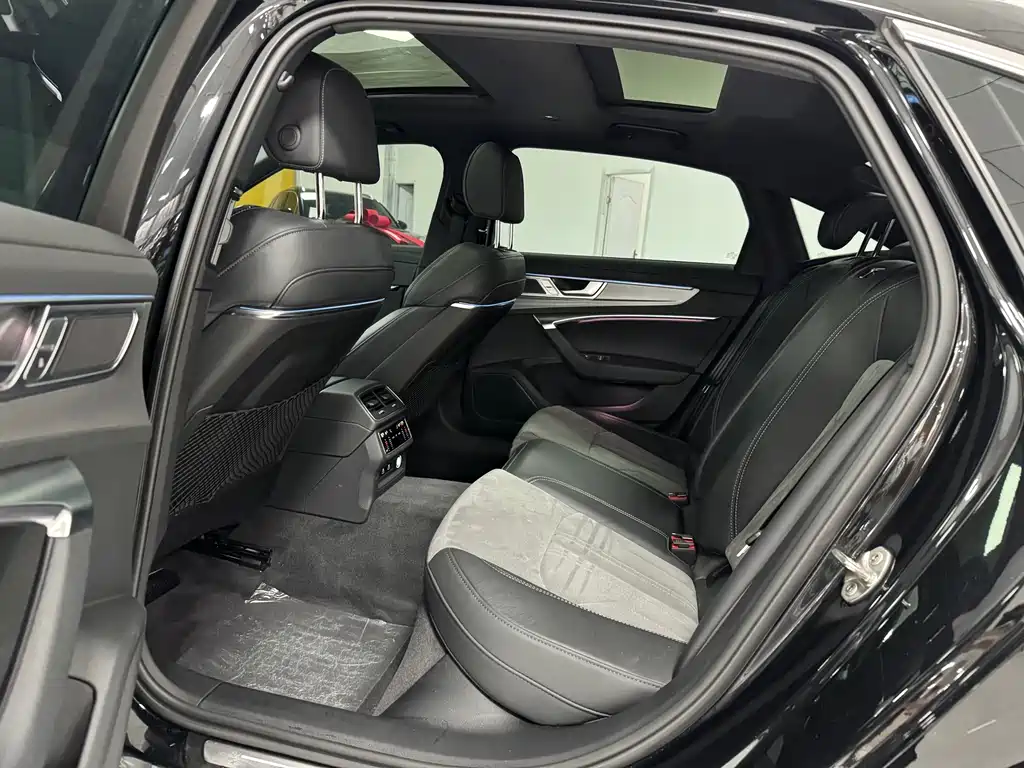 Audi A6L 2024