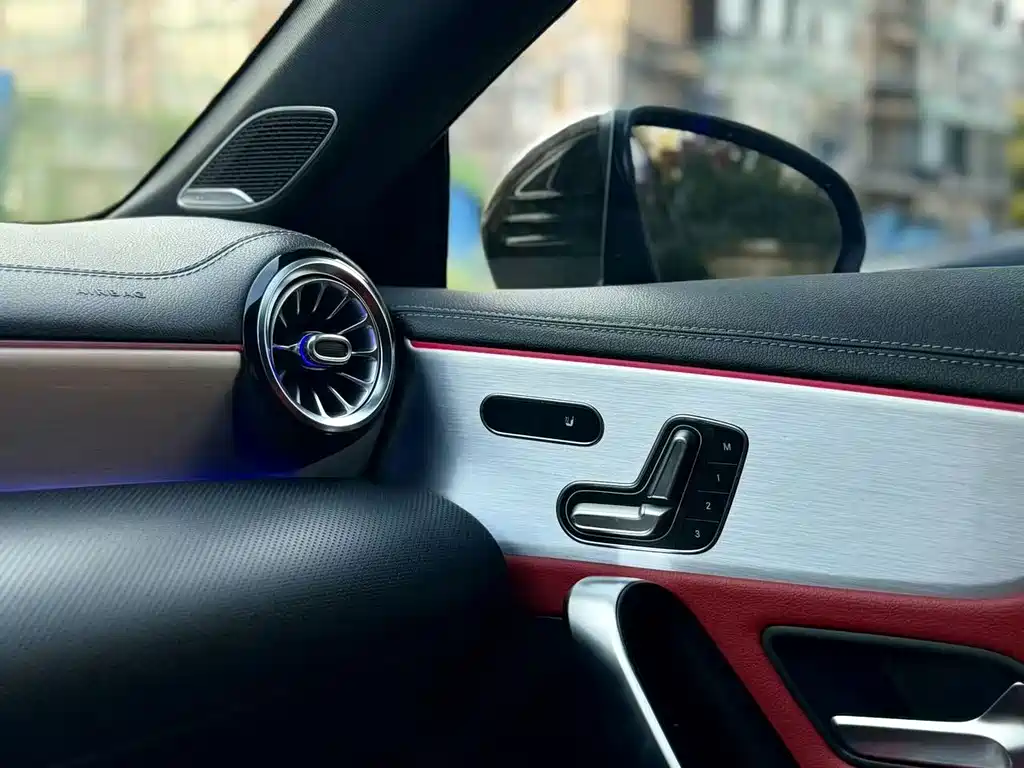 Mercedes-Benz Mercedes CLA AMG 2021 — фото 15