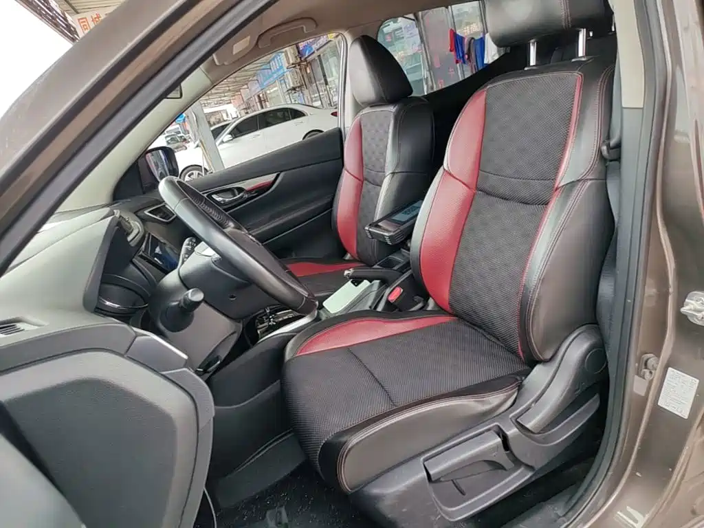 Nissan Qashqai 2017 — фото 11