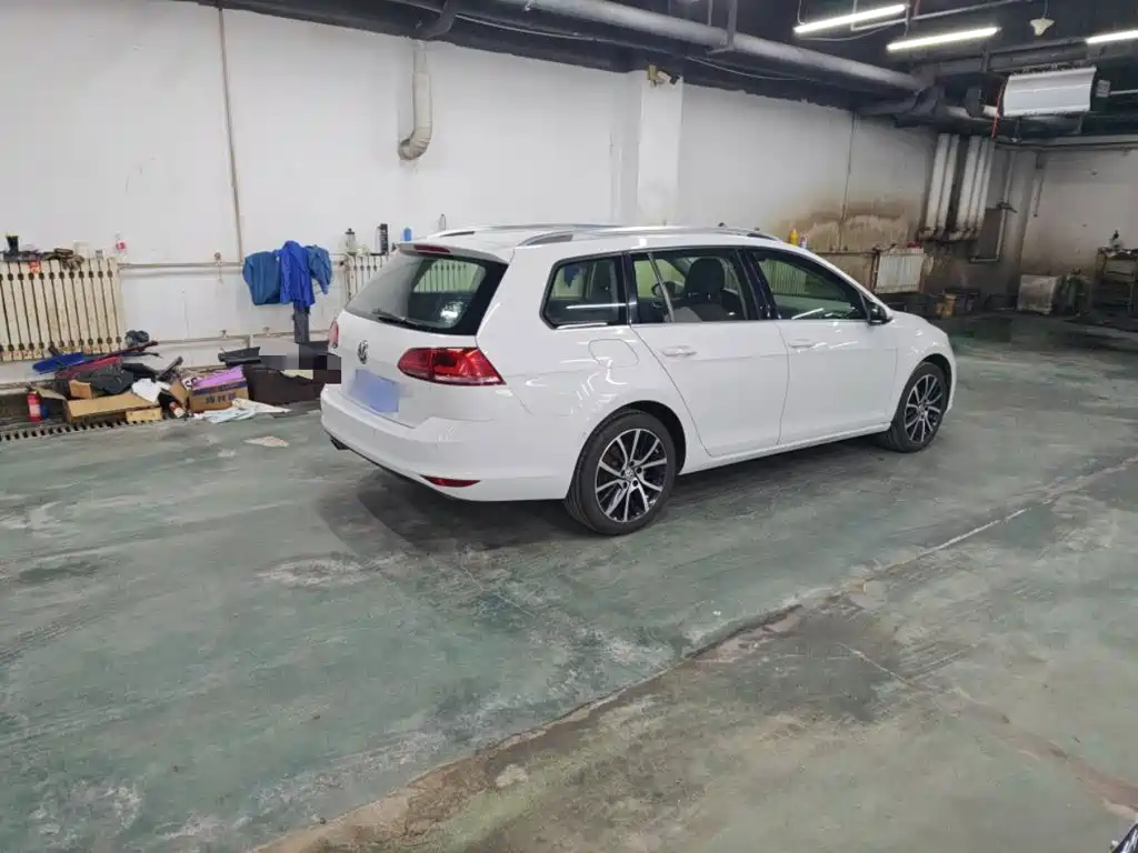 Volkswagen Golf 2015