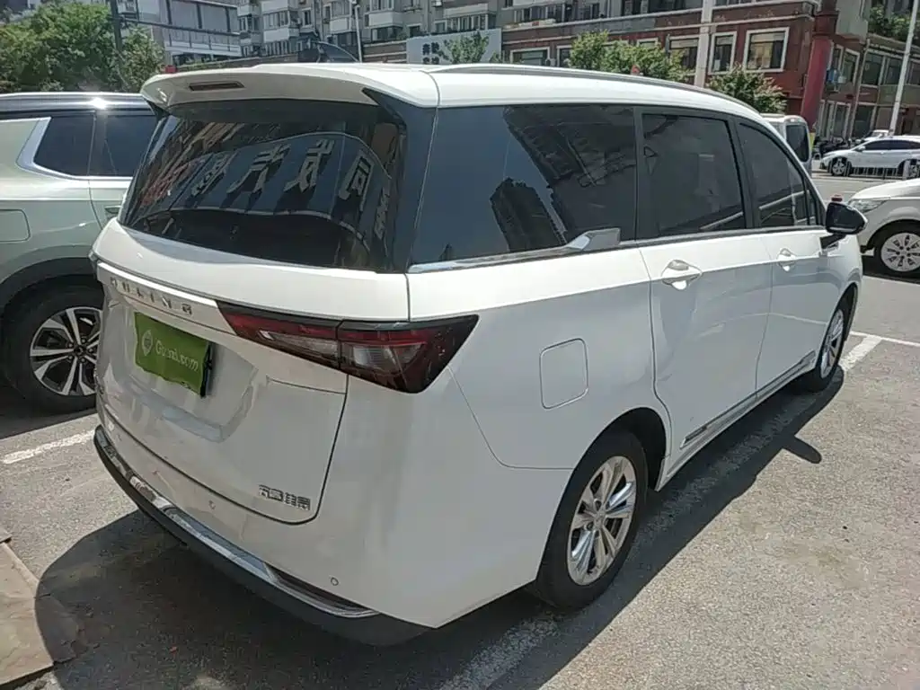 Wuling Jiachen 2022