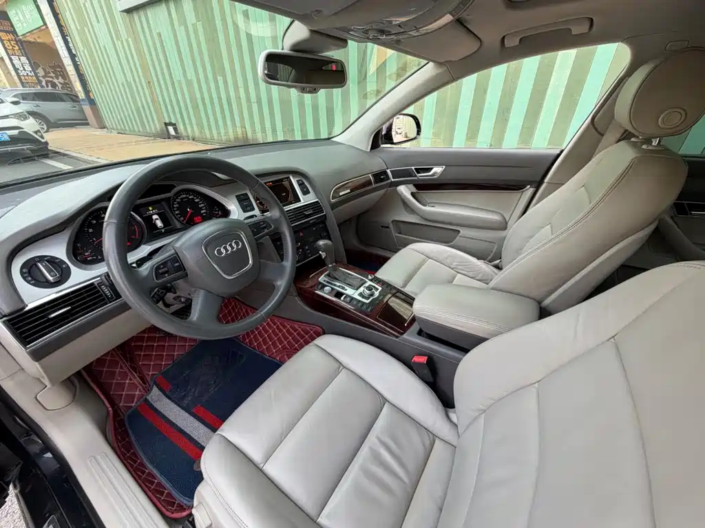 Audi A6L 2012