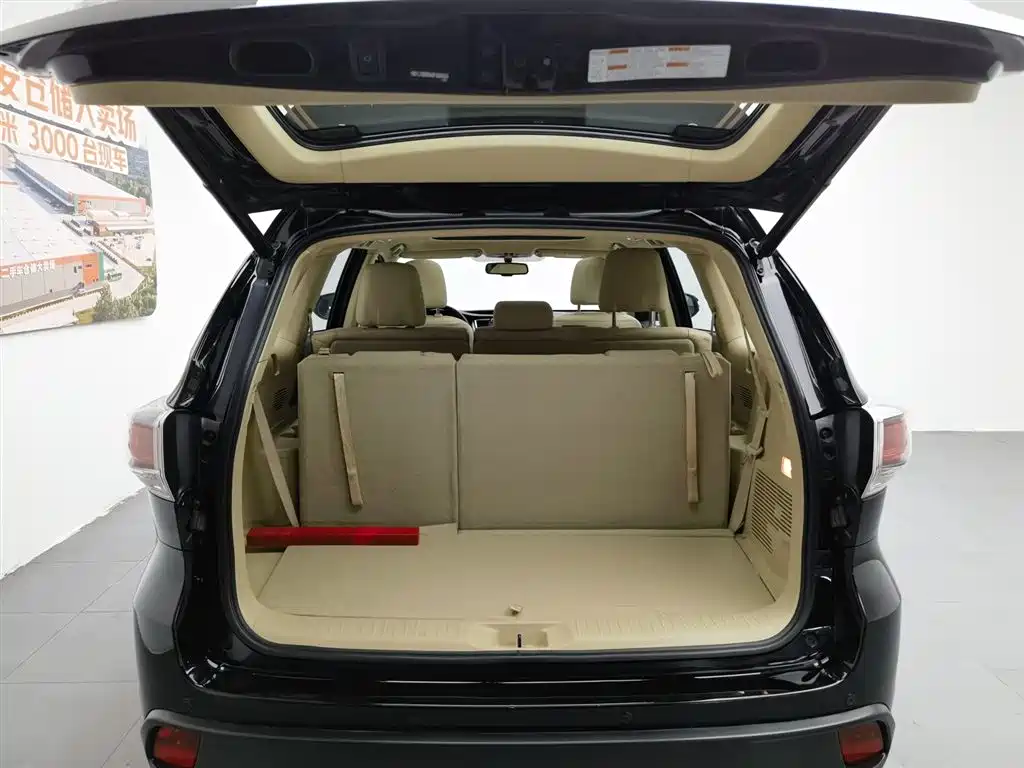 Toyota Highlander 2015 — фото 16