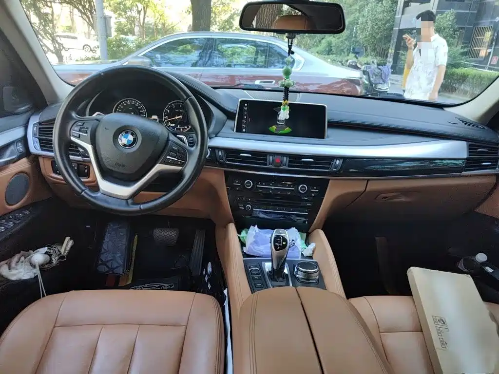 BMW X6 2019 — фото 13