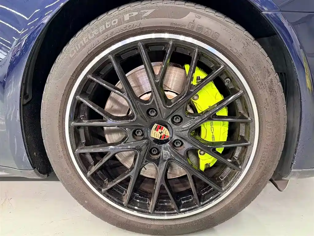 Porsche Panamera Hybrid 2018 — фото 17