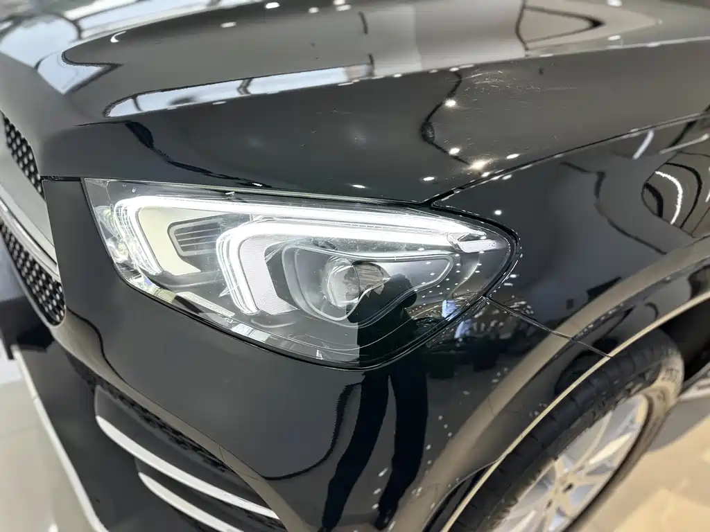 Mercedes-Benz GLE 2020 — фото 19