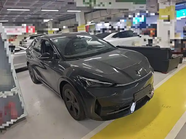 Volkswagen Distinctive 06 2025