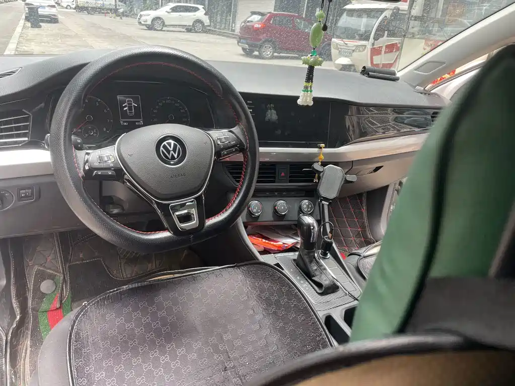 Volkswagen Bora 2022