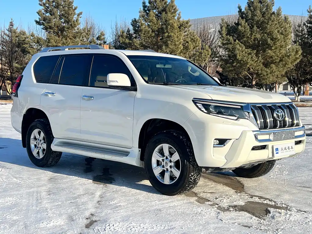 Toyota Prado 2019 — фото 2