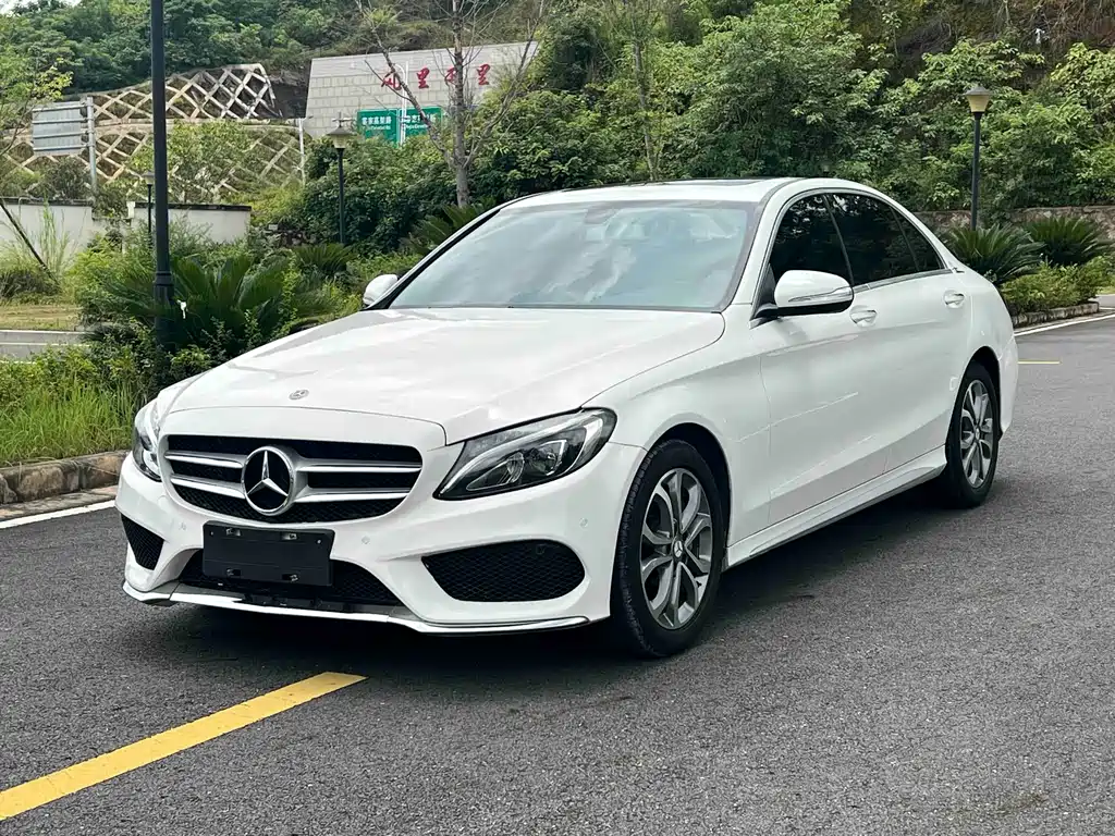 Mercedes-Benz C-Class 2018