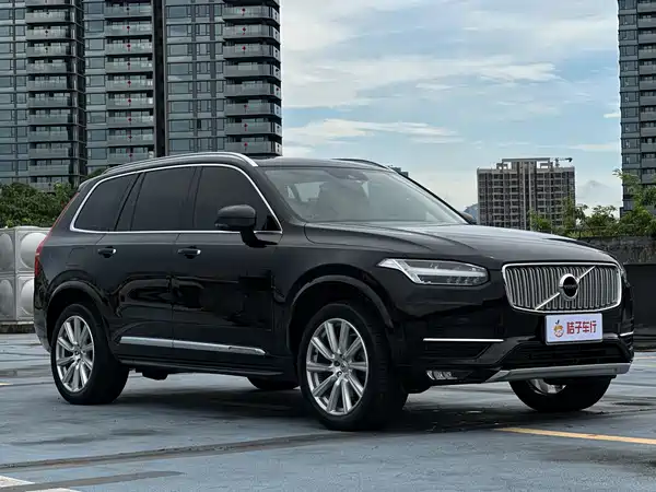 Volvo XC90 2019