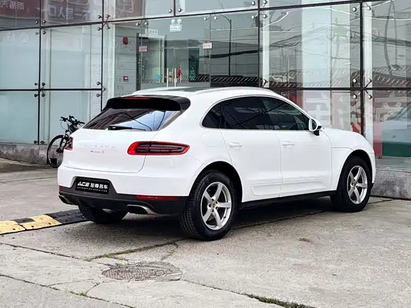 Porsche Macan 2018