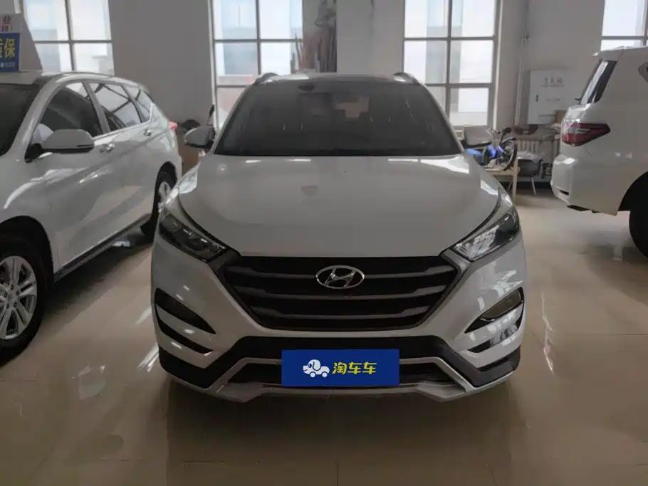 Hyundai Tucson 2016 — фото 2