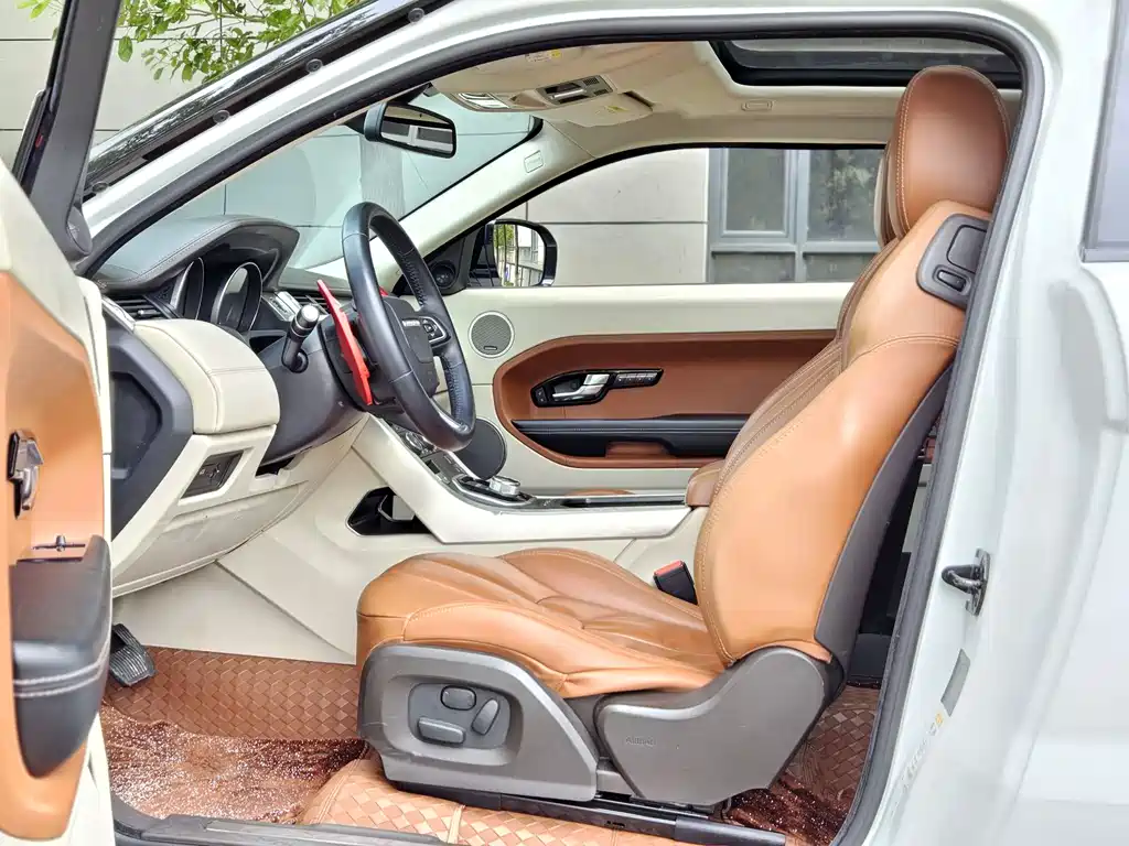 Land Rover Evoque 2012