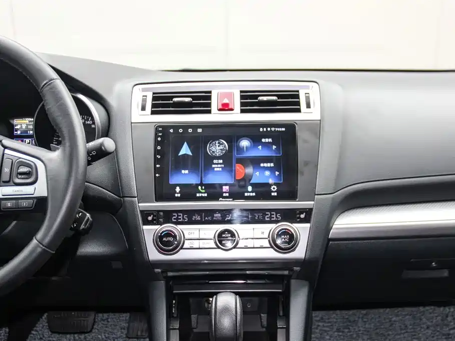 Subaru Outback 2015 — фото 16